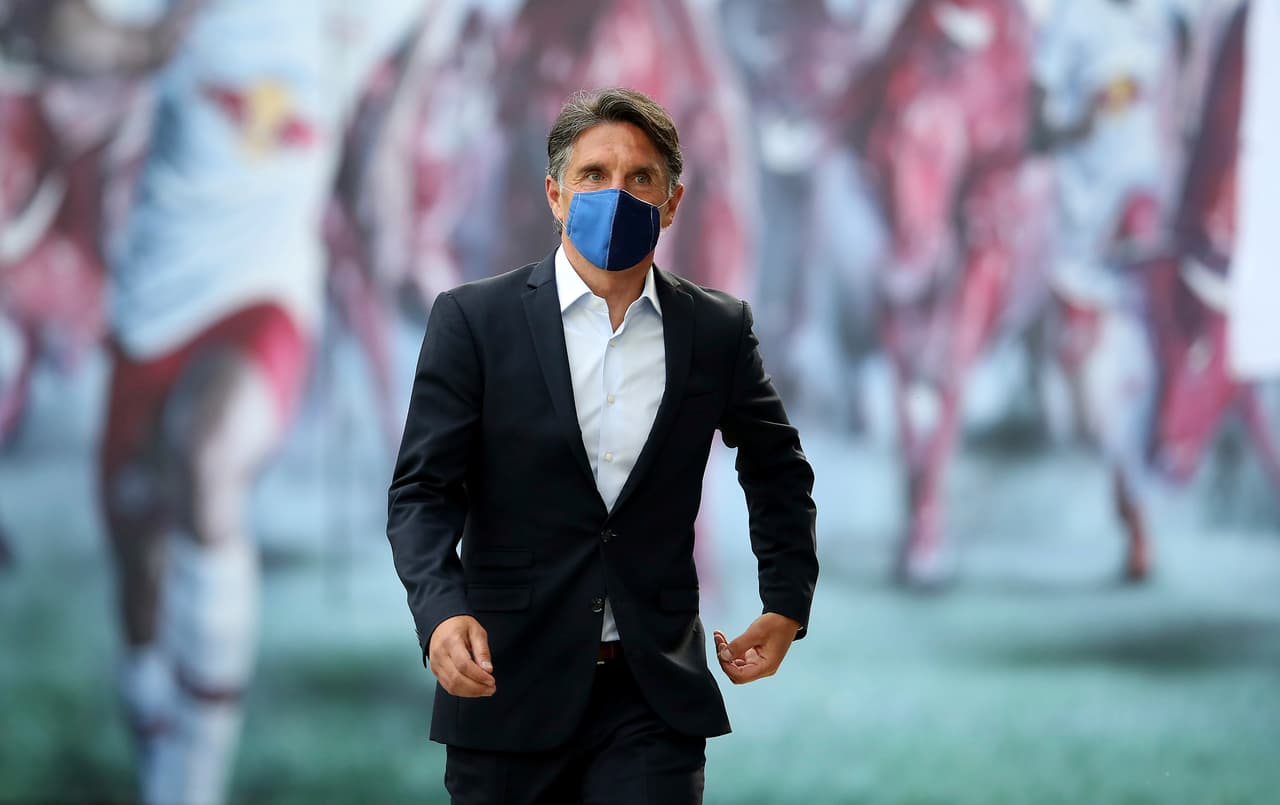 El entreandor del Hertha Berlín, Bruno Labbadia, llegó con un semblante relajado al Red Bull Arena para enfrentar al Leipzig.