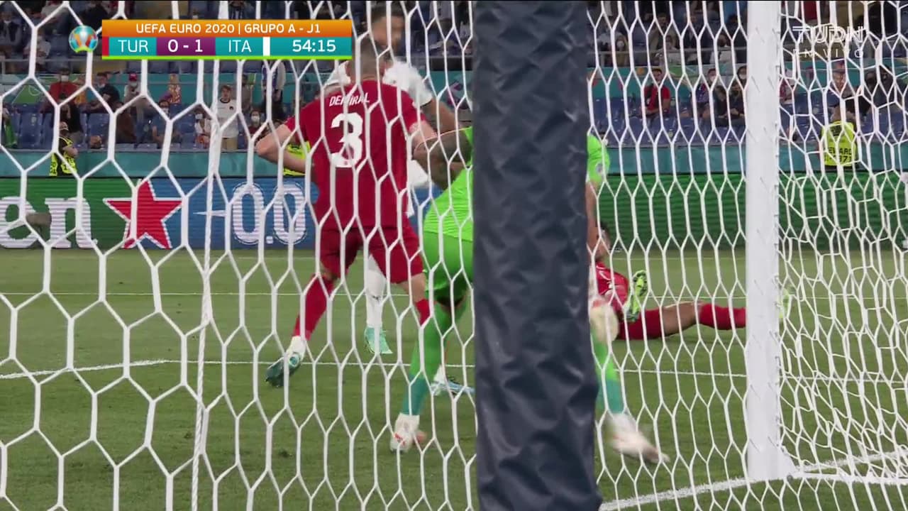 ¡TIRO ATAJADO! disparo por Leonardo Spinazzola.