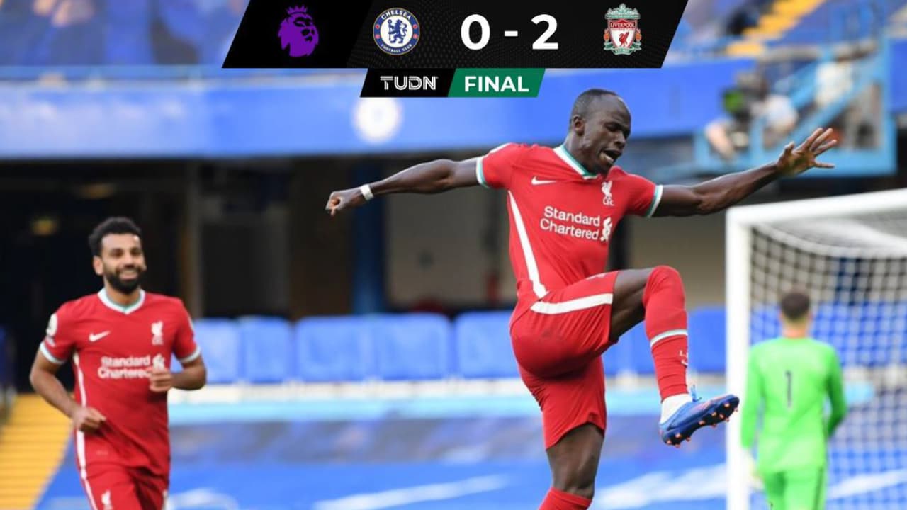 Liverpool pega a domicilio al Chelsea con doblete de Sadio Mané