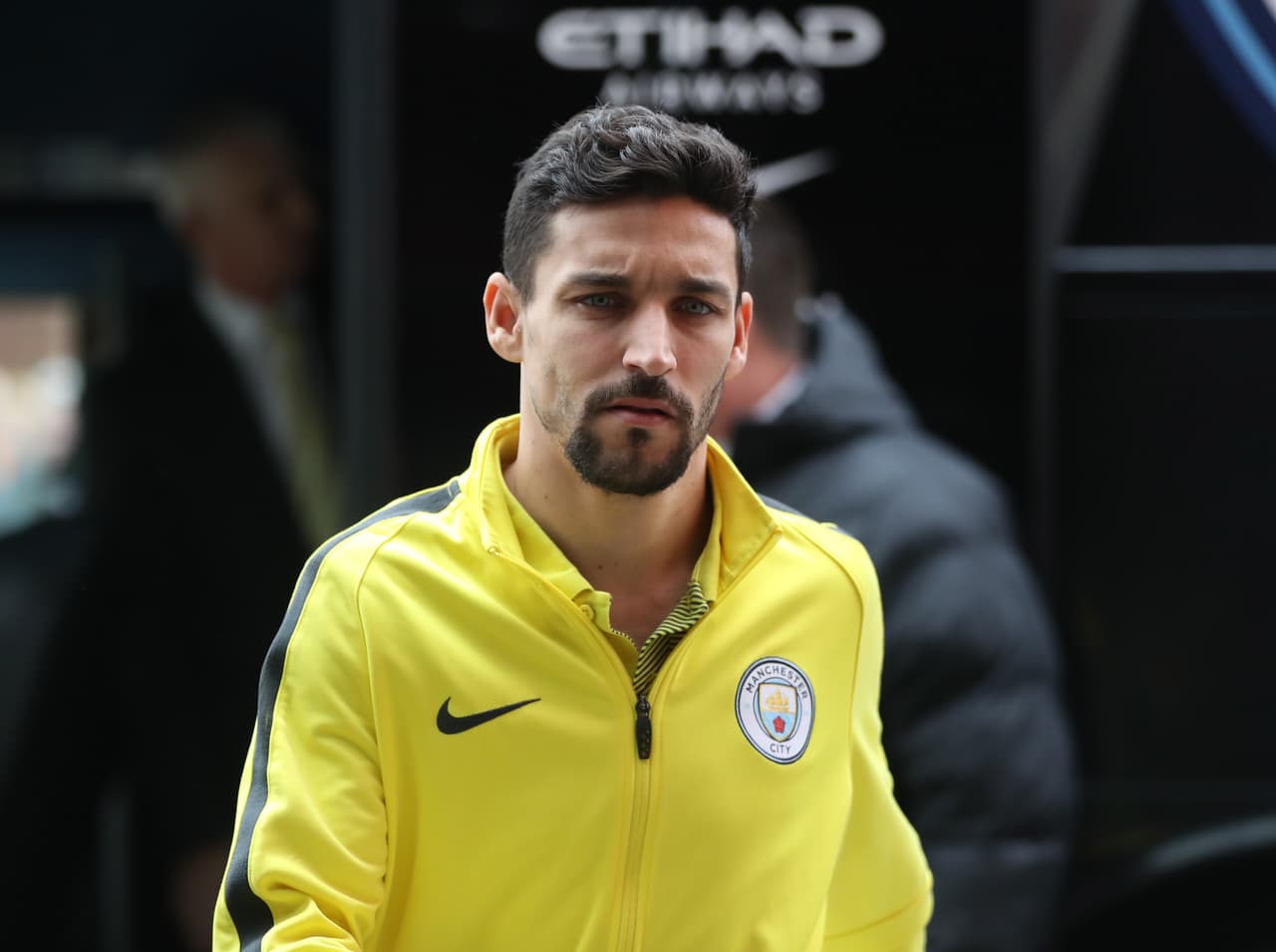 Jesús Navas (Manchester City) tiene poco protagonismo en el equipo de Guardiola. Se habla en estos momentos de un posible regreso al Sevilla, pero también del interés de la Roma y Galatasaray.