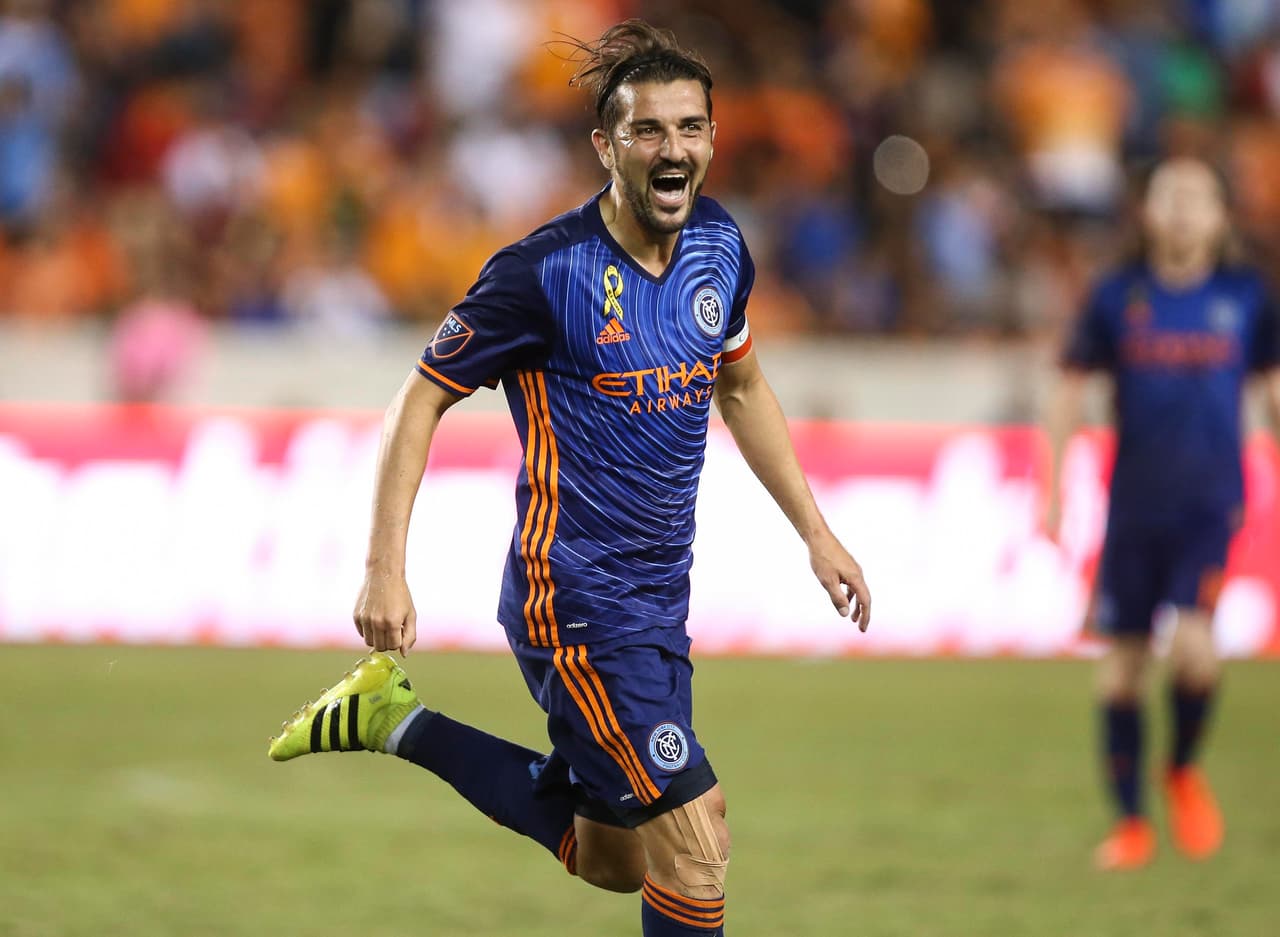 Antes de viajar a Ecuador David Villa envía un mensaje a sus aficionados.