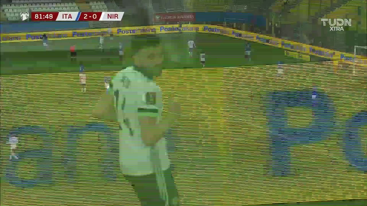 ¡TIRO ATAJADO! disparo por Steven Davis.