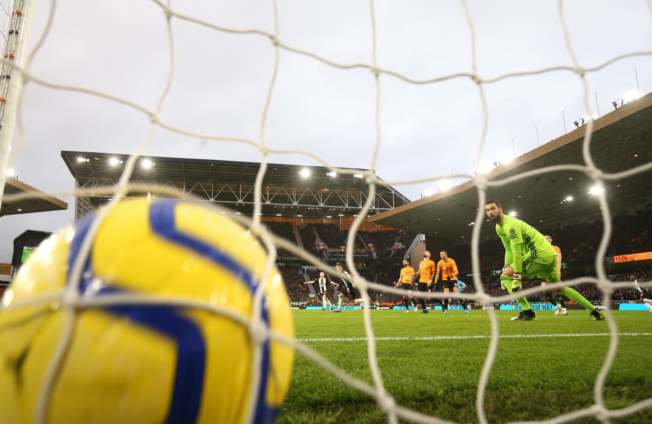 Almirón (7’) abrió el marcador para los visitantes y Dendoncker (14’) emparejó los cartones.