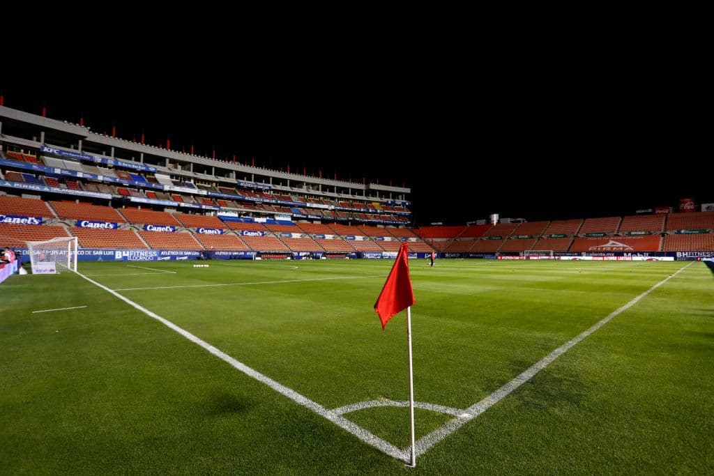 El futbol mexicano está cerca de volver a jugar los partidos con aficionados.