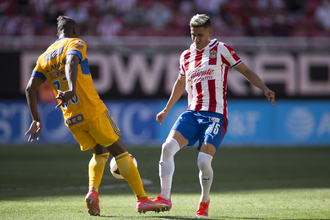 Las Chivas no logran hacer pesar la localía y terminan empatando sin goles en el Estadio Akron.