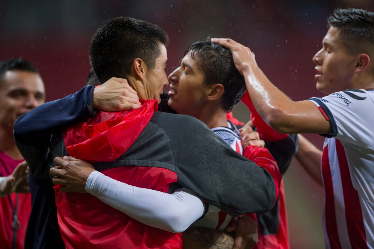 Con el triunfo logró un puesto en la fase de los 16 mejores.