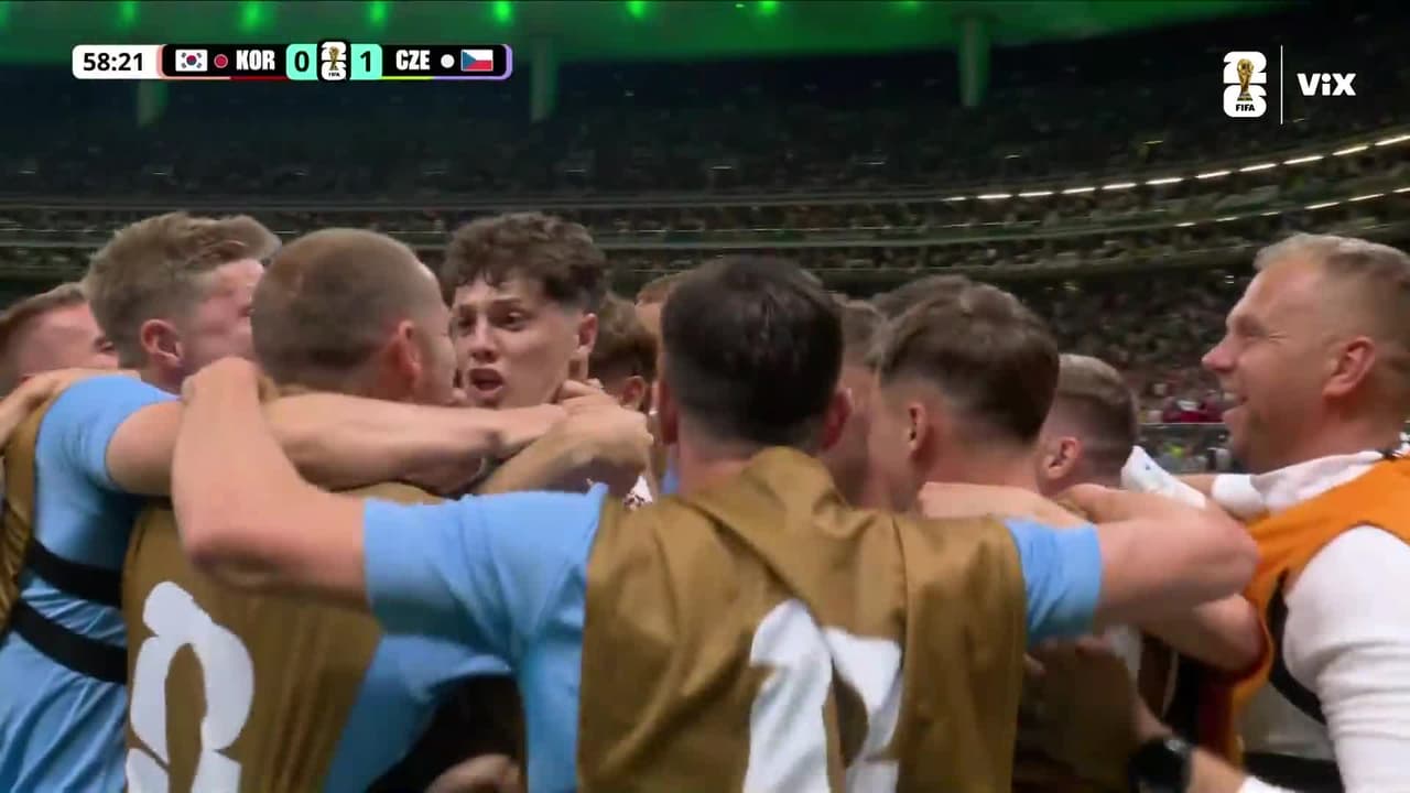 ¡Chequia mete un golazo que nace de un saque de banda vs. Corea del Sur!