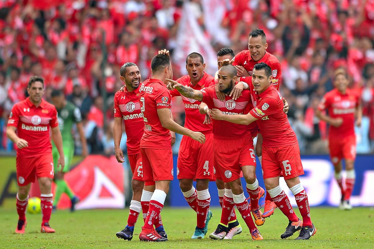 Por su parte, Toluca no vencía al América en un partido de fase regular siendo local desde el Apertura 2010.