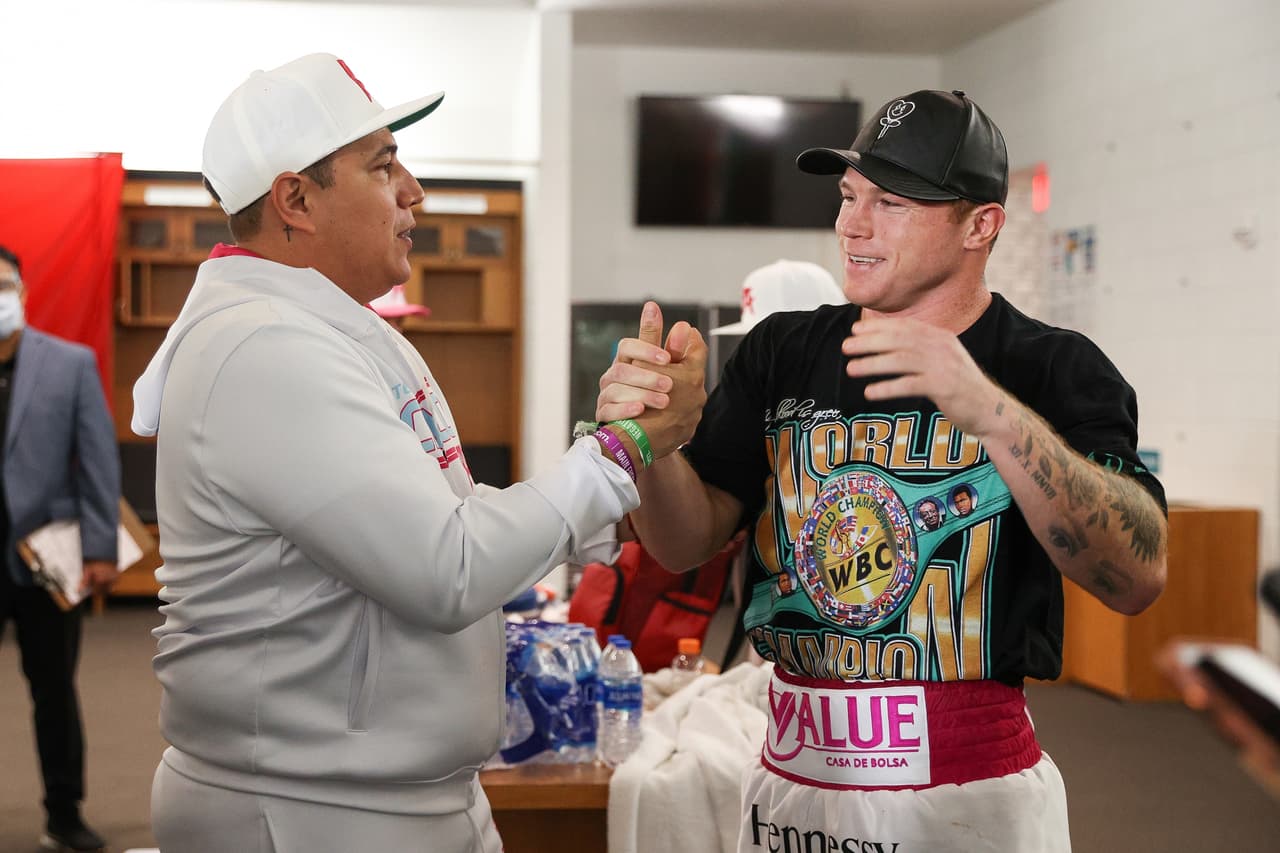 'Canelo' Álvarez: "Voy a estar con Eddy toda mi vida”