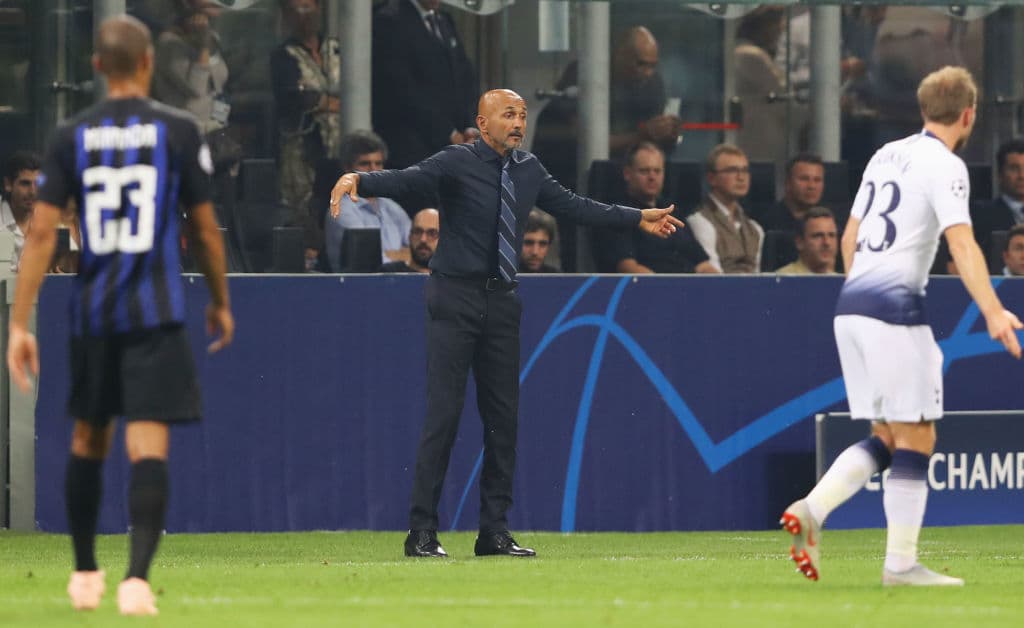 Inter no tenía mayores ideas dentro de la cancha y por eso su técnico les pidió al menos mayor actitud para reaccionar.