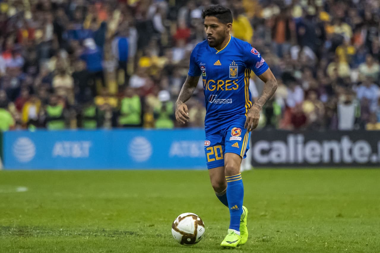 Javier Aquino sabe que Tigres no se puede fiar del América