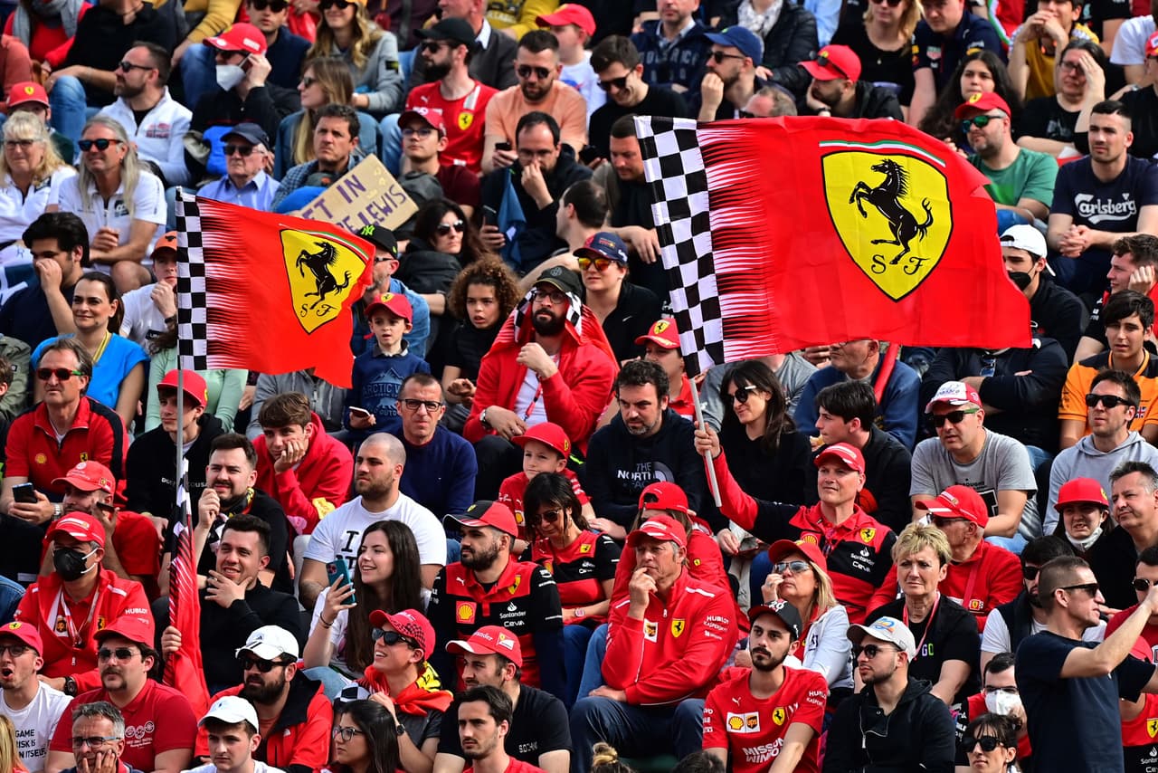 Sí bien Ferrari no ganó el Sprint esperan que gane la carrera este domingo en el Gran Premio de Emilia-Romaña.
<br>