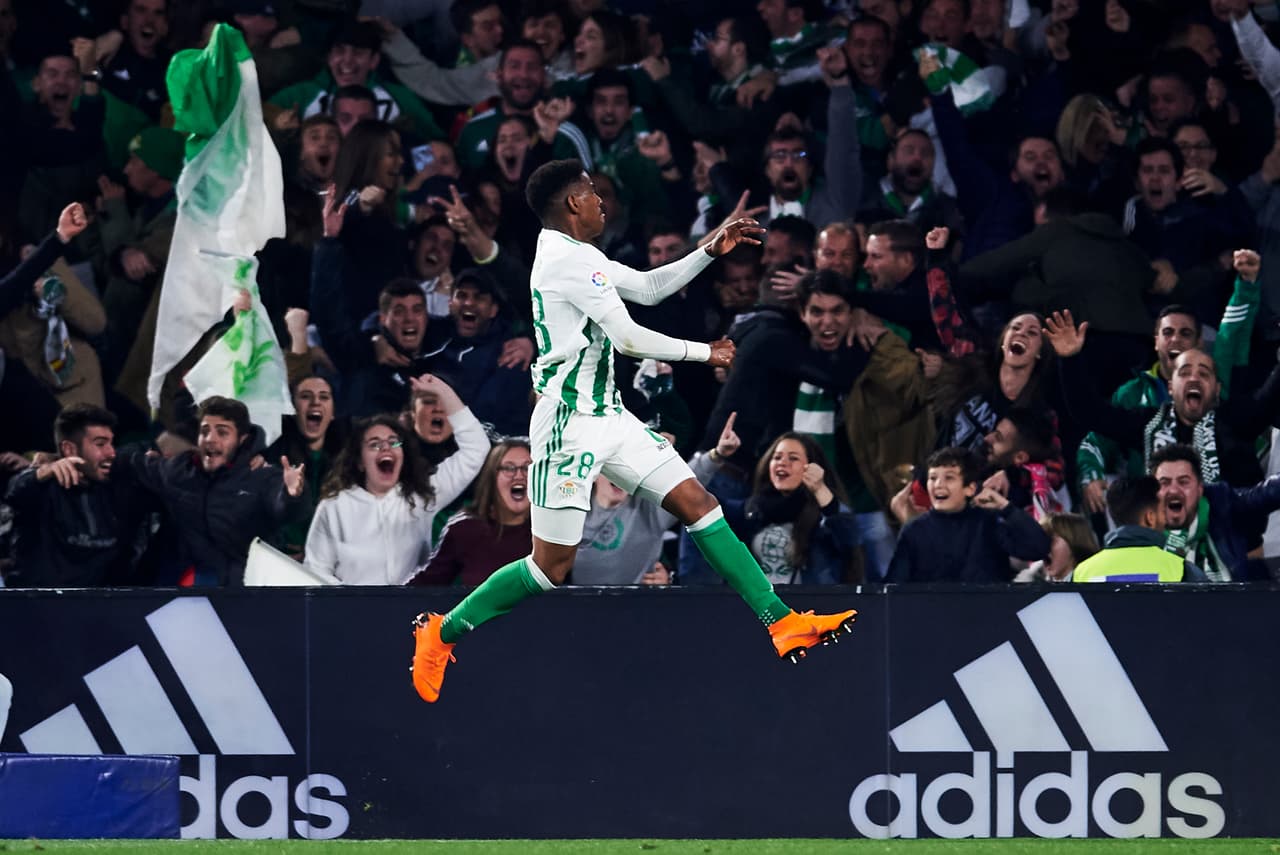 La temporada pasada anotó 3 goles y dio 4 asistencias en Liga. En la fecha 12 ante el Barcelona anotó y dio un pase para gol.