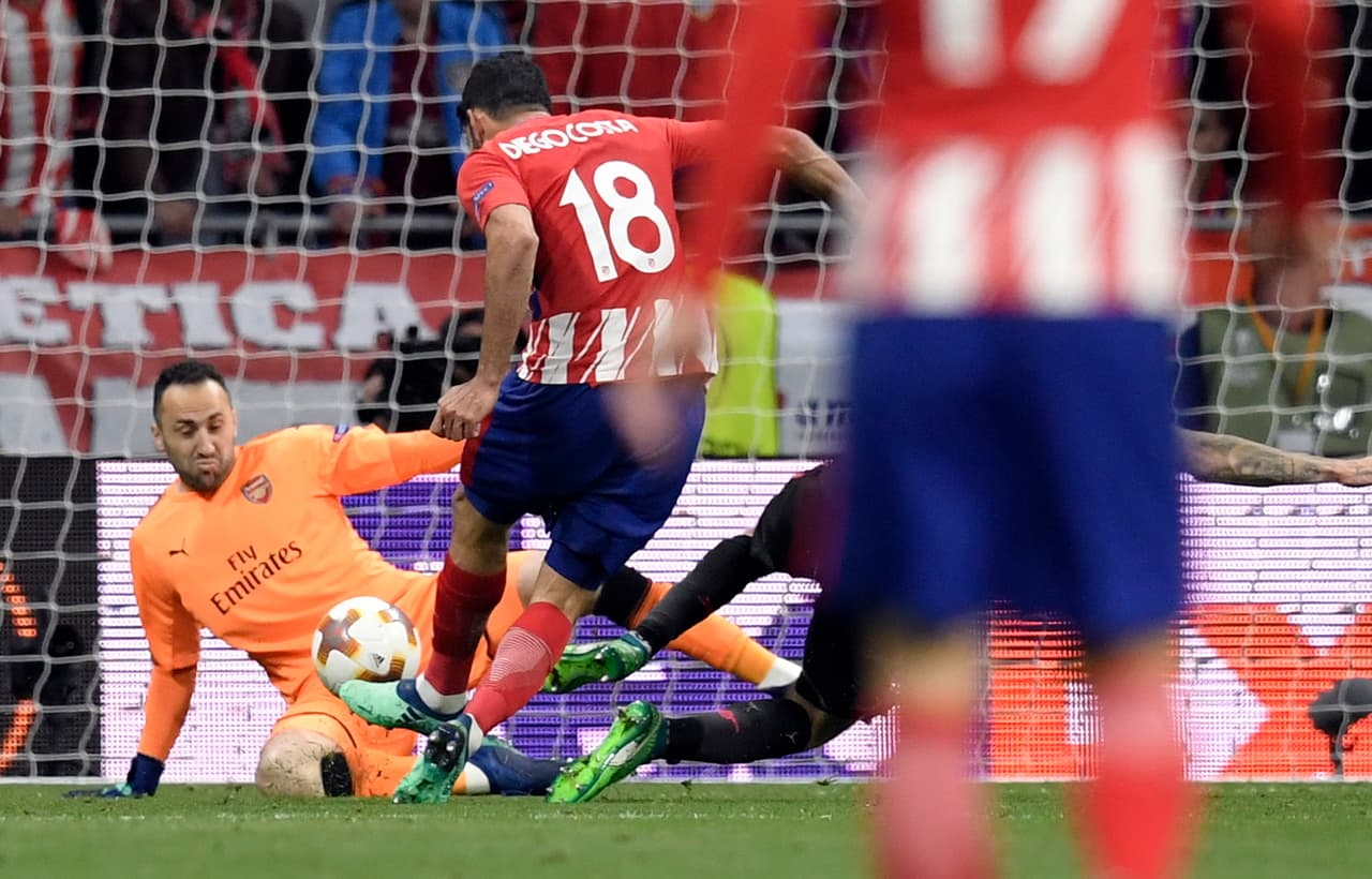 Sin embargo, el que se fue arriba en el marcador fue Atlético de Madrid por medio del brasileño nacionalizado español Diego Costa.
