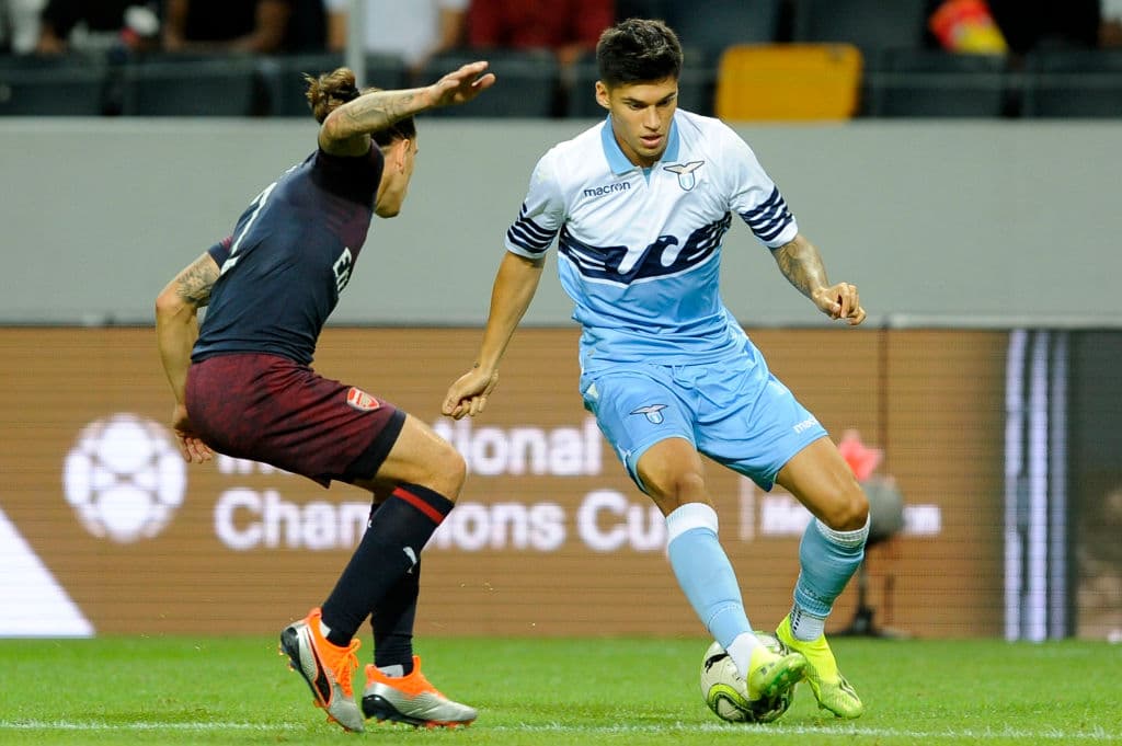 Joaquin Correa, del Sevilla a Lazio. Fichaje por 18 millones de euros (millones de dólares) y su precio justo era de 22.8 millones de euros (millones de dólares)