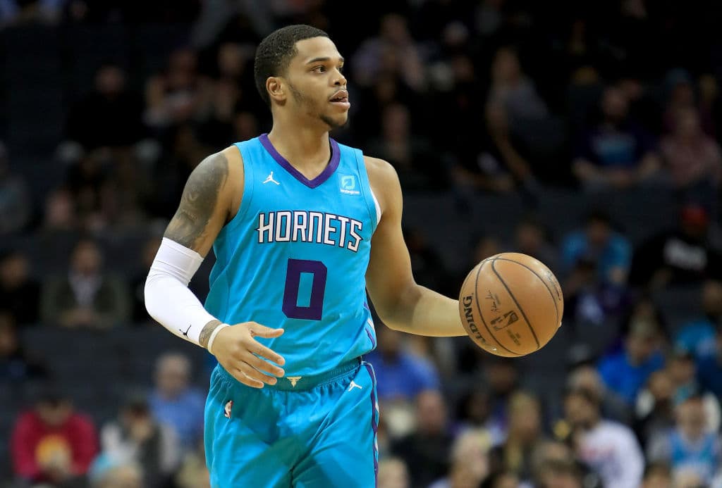 Miles Bridges particpó con 20 puntos, 5 rebotes y 5 asistencias.