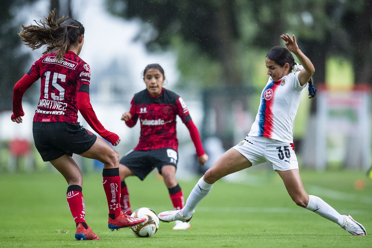 Chivas logra ganar de visita 0-1 al Toluca y comienzan a saborear las semifinales.