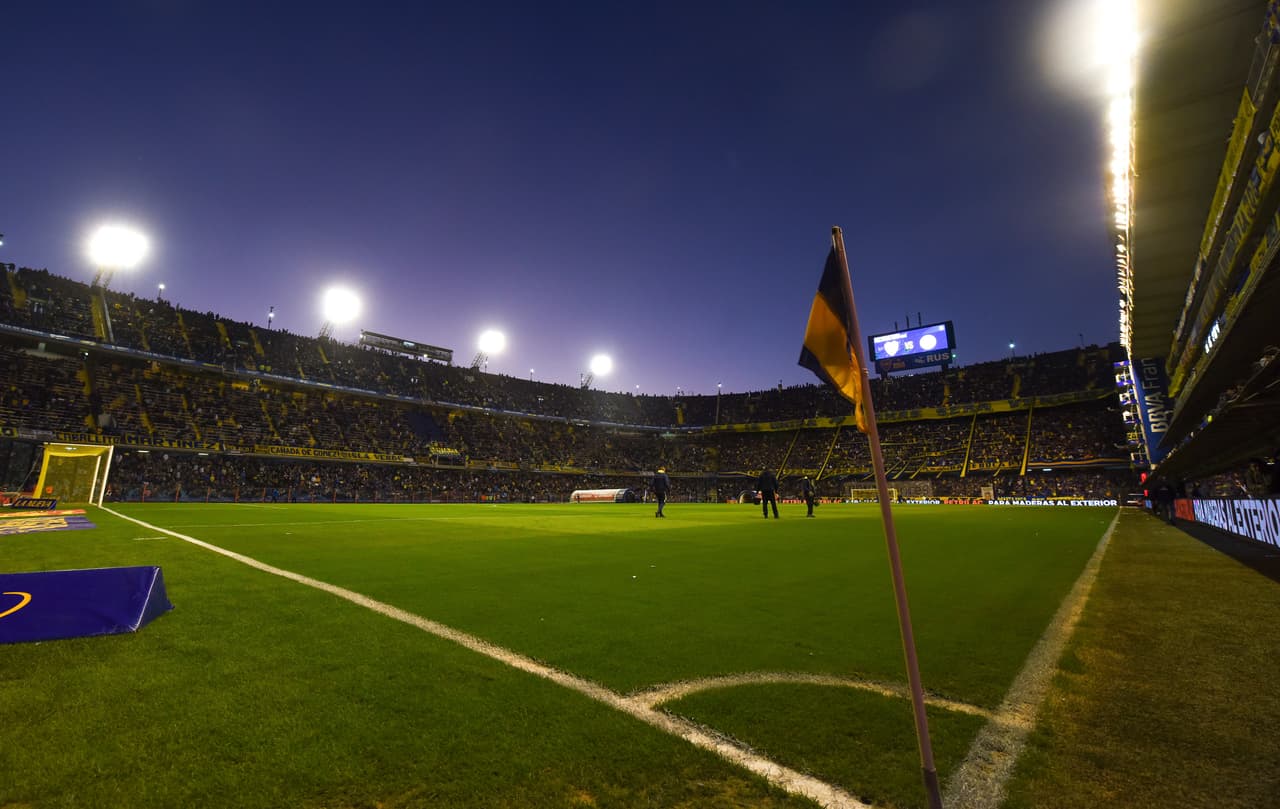 El estadio Alberto J. Armando, donde juega Boca, es desconocido para la mayoría del mundo del fútbol. Su nombre más famoso es 'La Bombonera', llamado así por su semejanza con una caja de chocolates.