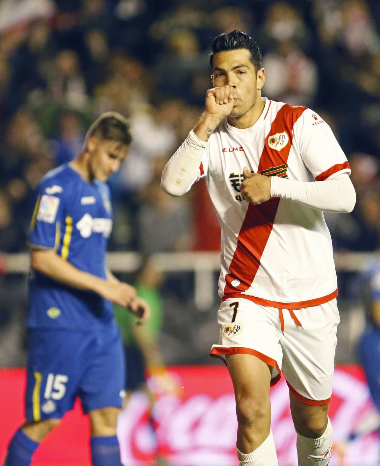 Rayo Vallecano 2-0 Getafe: El Rayo se aferra a la permanencia a costa del Getafe 