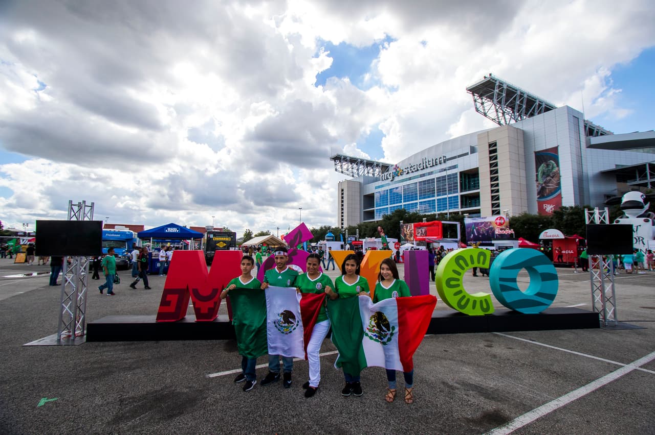 La selección mexicana se siente como en casa cuando juega en el NRG Stadium de Houston.