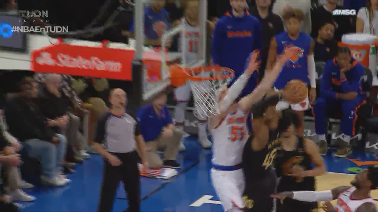 ¡Gran defensa! Mitchell falla y los Knicks logran sufrido triunfo