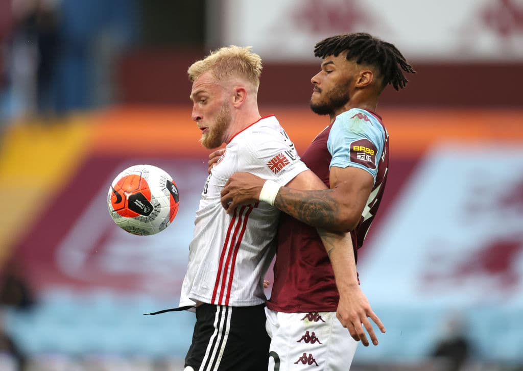 Regresa la Premier League y el Aston Villa reparte puntos con el Sheffield United al empatar sin goles. El Aston Villa sigue penúltimo, en puestos de descenso.