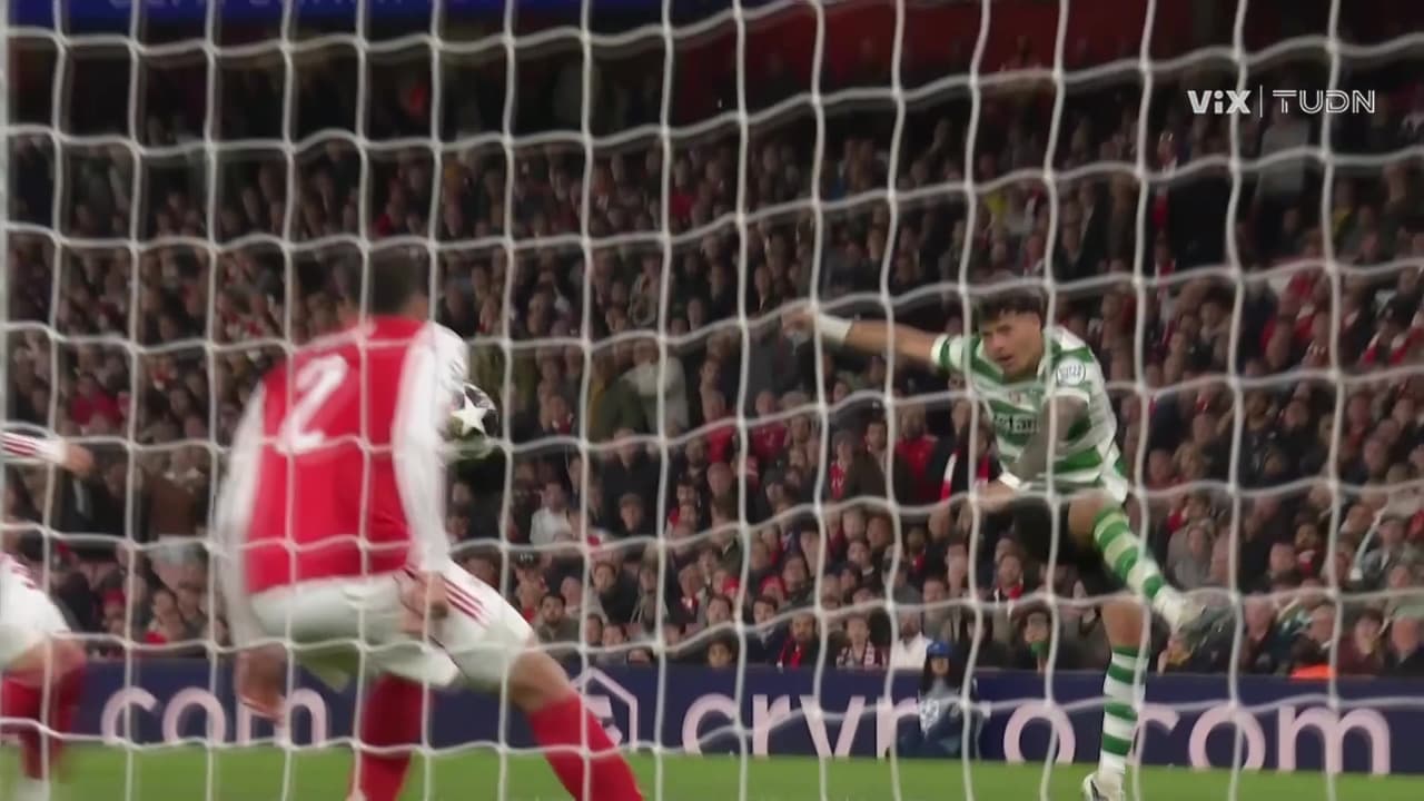 ¡Responde el Sporting! Maxi Araújo suelta un misil y roza el empate global