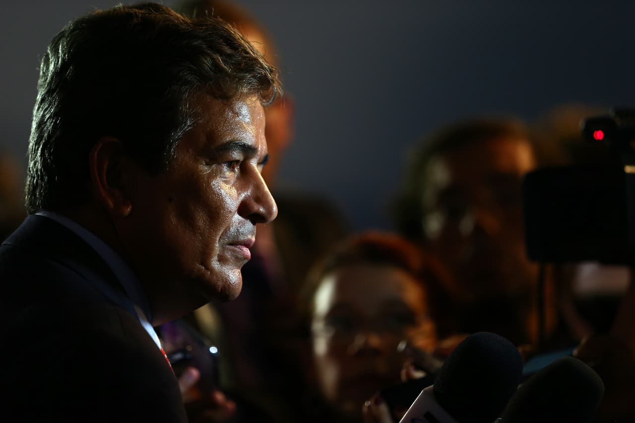 A pesar de la gloria en los resultados, el carácter de Pinto le dejó por fuera de Costa Rica, en medio del escarnio público por su trato con la plantilla.