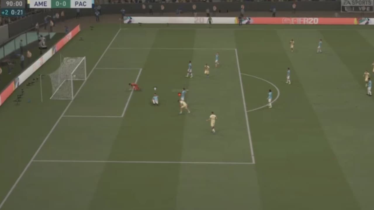 Pachuca y Kevin Álvarez cayeron por la mínima diferencia ante Santiago Cáceres y el América. Las Águilas se instalan en la gran final del futbol virtual.