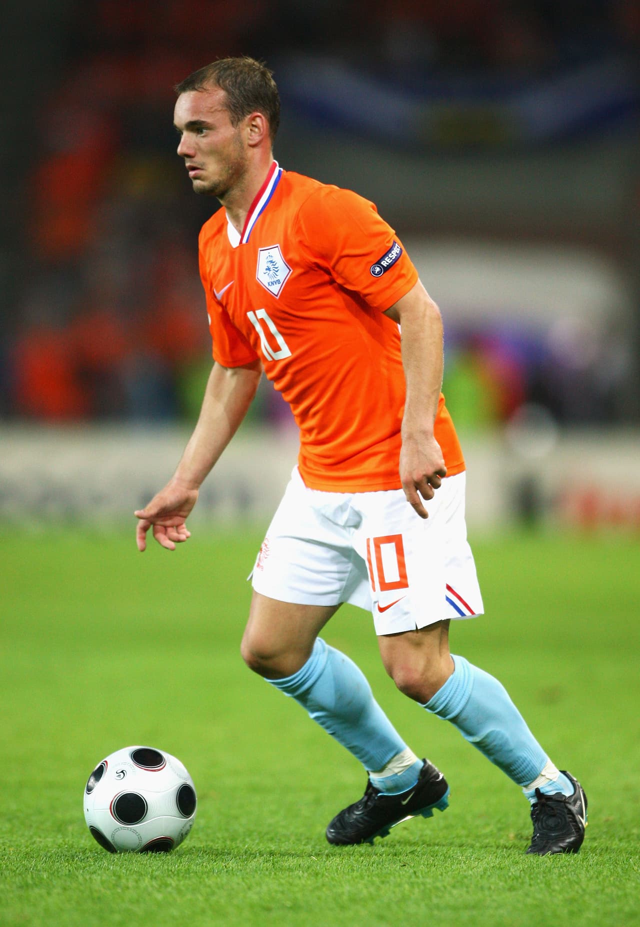 El holandés fungirá como directivo del FC Utrecht, equipo perteneciente a la Eredivise del fútbol holandés.