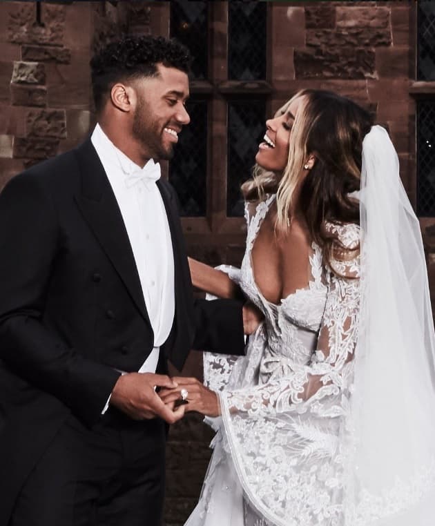 El QB estelar de los Seattle Seahawks se casó con la cantante Ciara el pasado 6 de julio en el condado inglés de Cheshire.