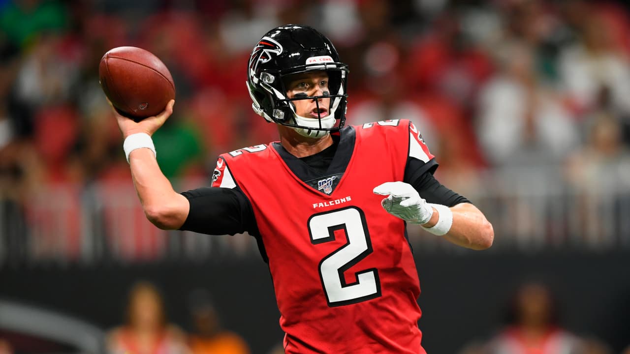 Matt Ryan tuvo buenos números aunque a su equipo, los Atlanta Falcons, no le fue muy bien