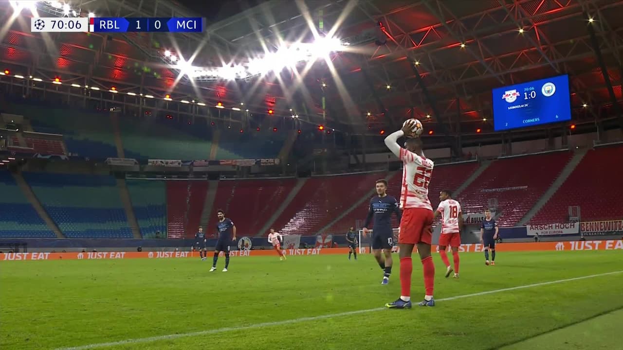 ¡GOL!  anota para RB Leipzig. André Silva