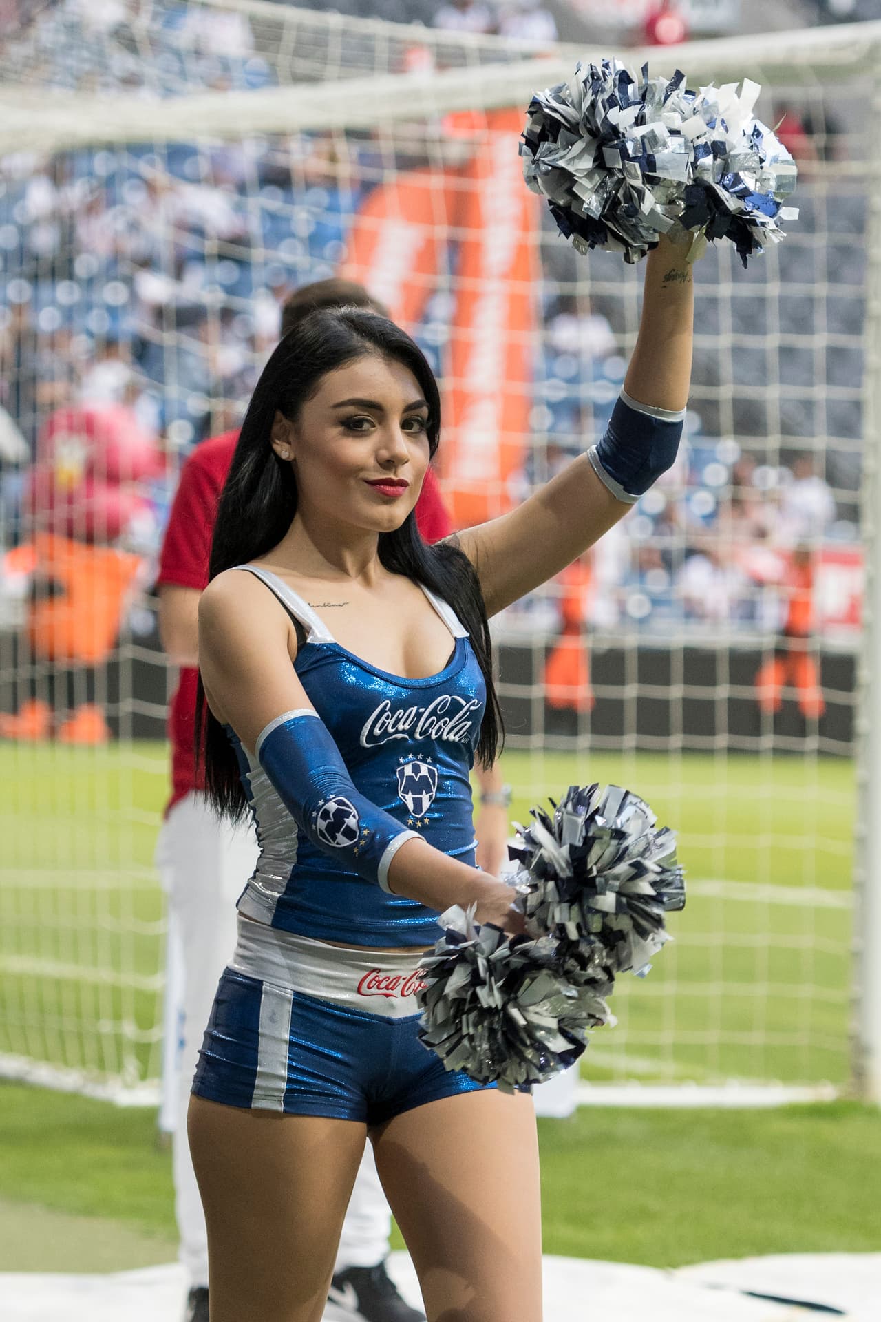 Se juega la jornada 11 del Clausura 2017 y la belleza en los estadios no se hizo esperar.