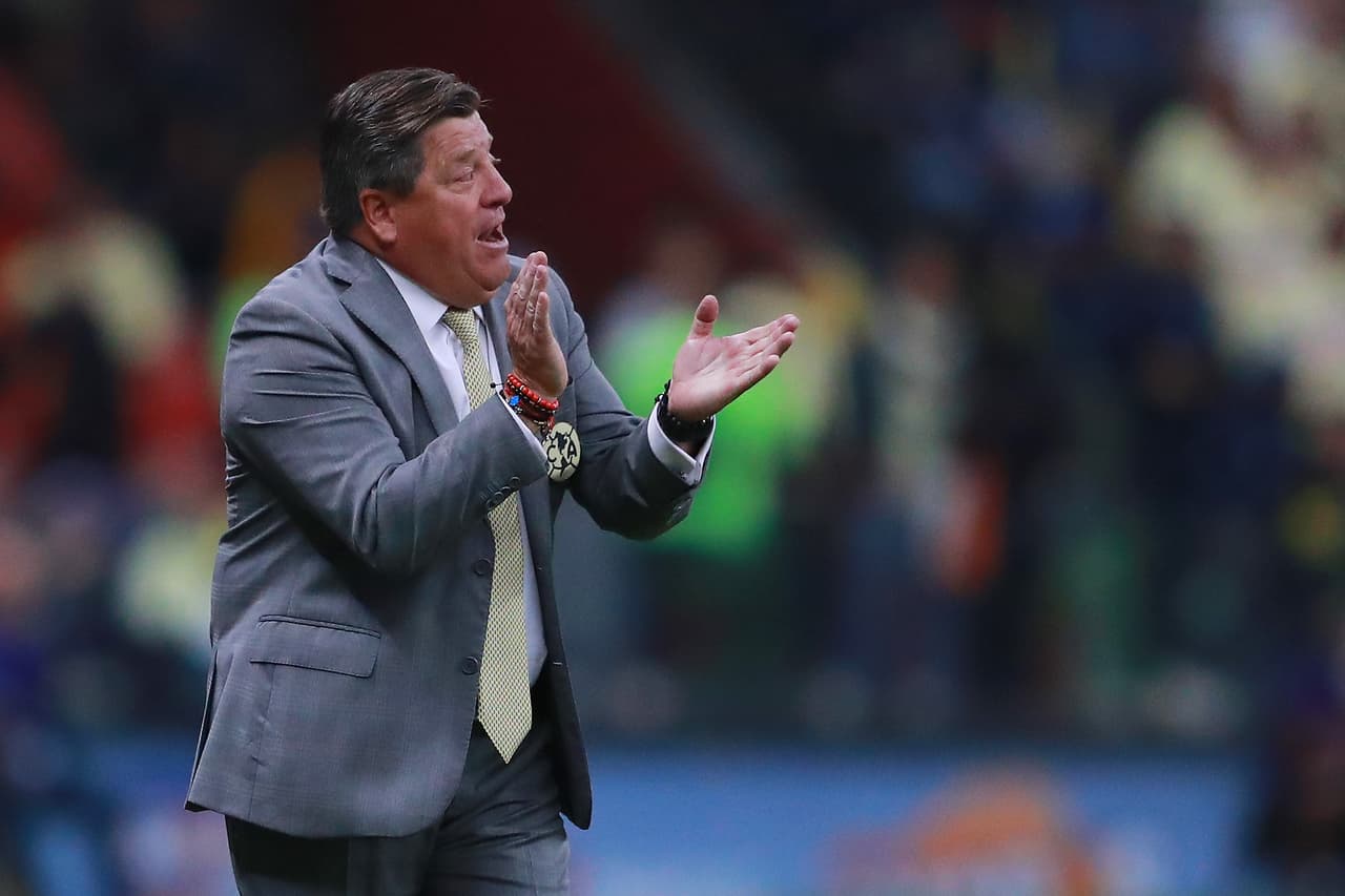 Renovación de contrato de Miguel Herrera en América no corre prisa