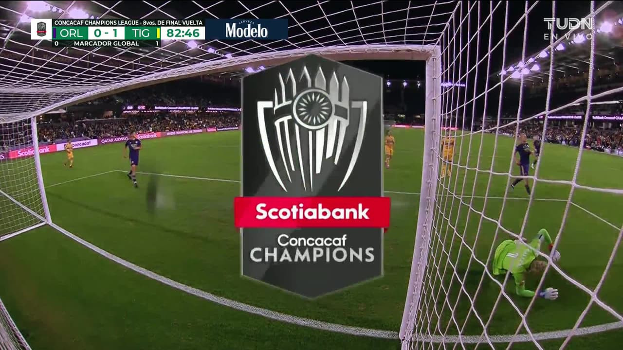 ¡TIRO ATAJADO! disparo por Luis Quiñones.