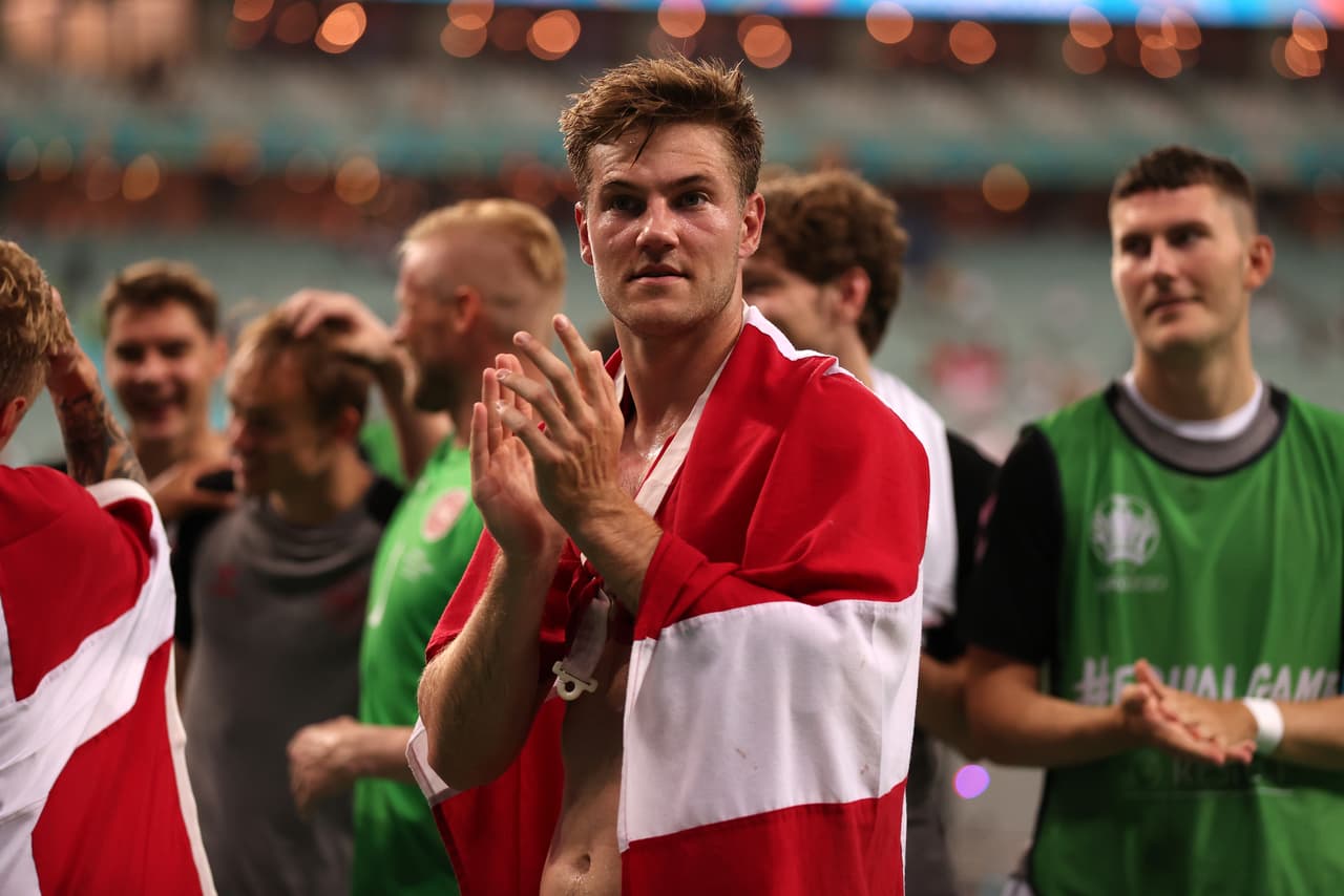 Dinamarca conocerá a su rival del ganador entre Ucrania e Inglaterra.
<br>