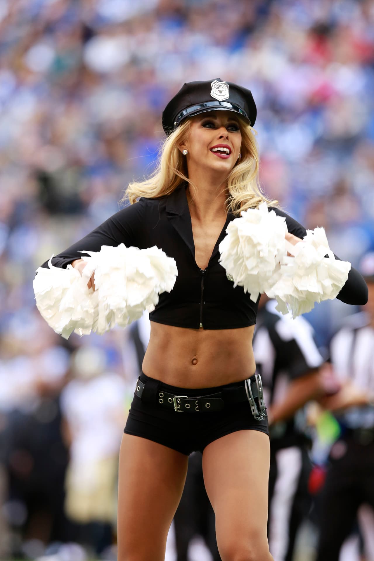 Las Titans y las Colts son las primeras porristas de la NFL en disfrazarse esta temporada para recibir el Halloween. ¡Checa los atuendos e inspírate!