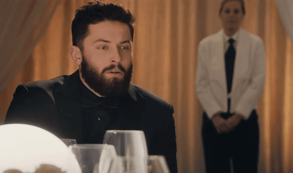 Baker Mayfield de los Cleveland Browns no se quedó sin participar en el comercial.