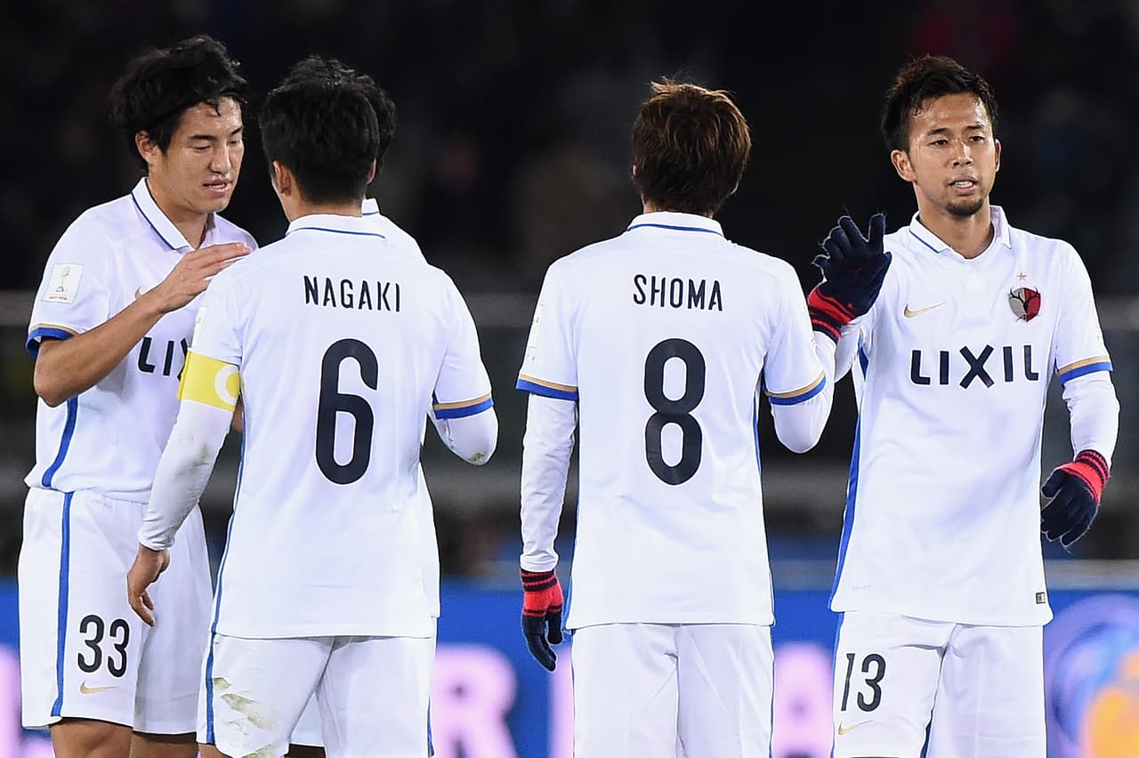 El equipo del país anfitrión se impuso al campeón oceánico en la primera ronda disputada en el Estadio Internacional de Yokohama (sur de Tokio), y se medirá el próximo domingo al Mamelodi Sundowns sudafricano.