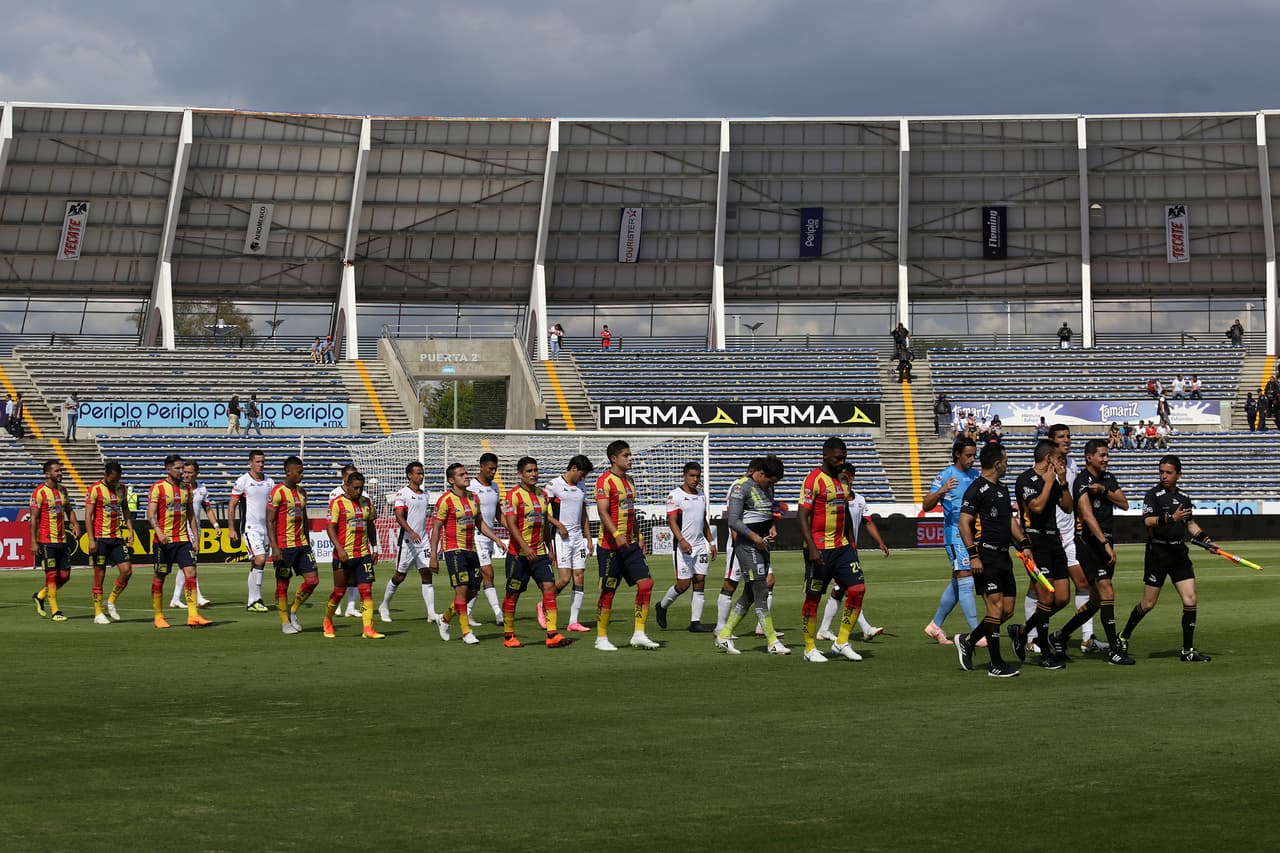 Fue baja la asistencia al Estadio Universitario BUAP en el juego de este domingo.