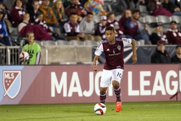 Gabriel Torres durante su etapa como jugador de Colorado Rapids.