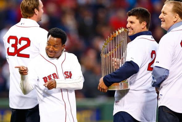 En su carrera, Martínez ha recopilado 15 o más ponches en un juego diez veces, empatando con Roger Clemens en el tercer puesto. (Nolan Ryan con 27, y Randy Johnson con 29).