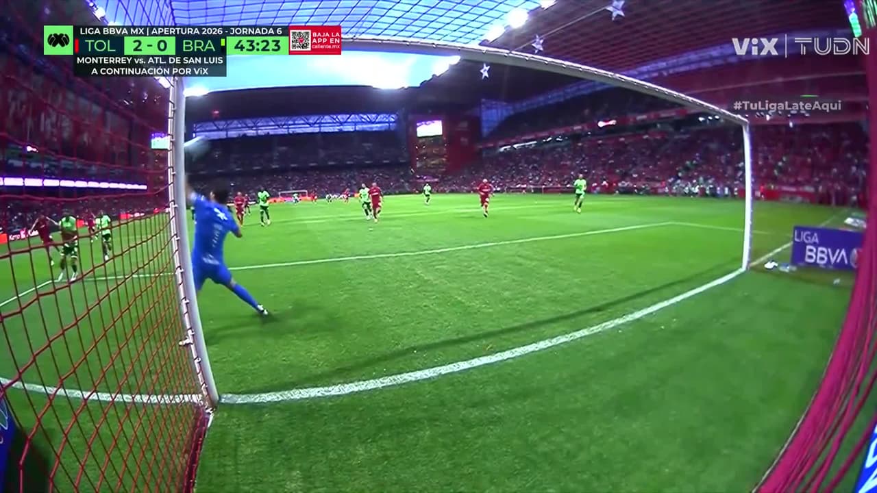 ¡Era un golazo para Toluca! Pero la pelota no quiso entrar