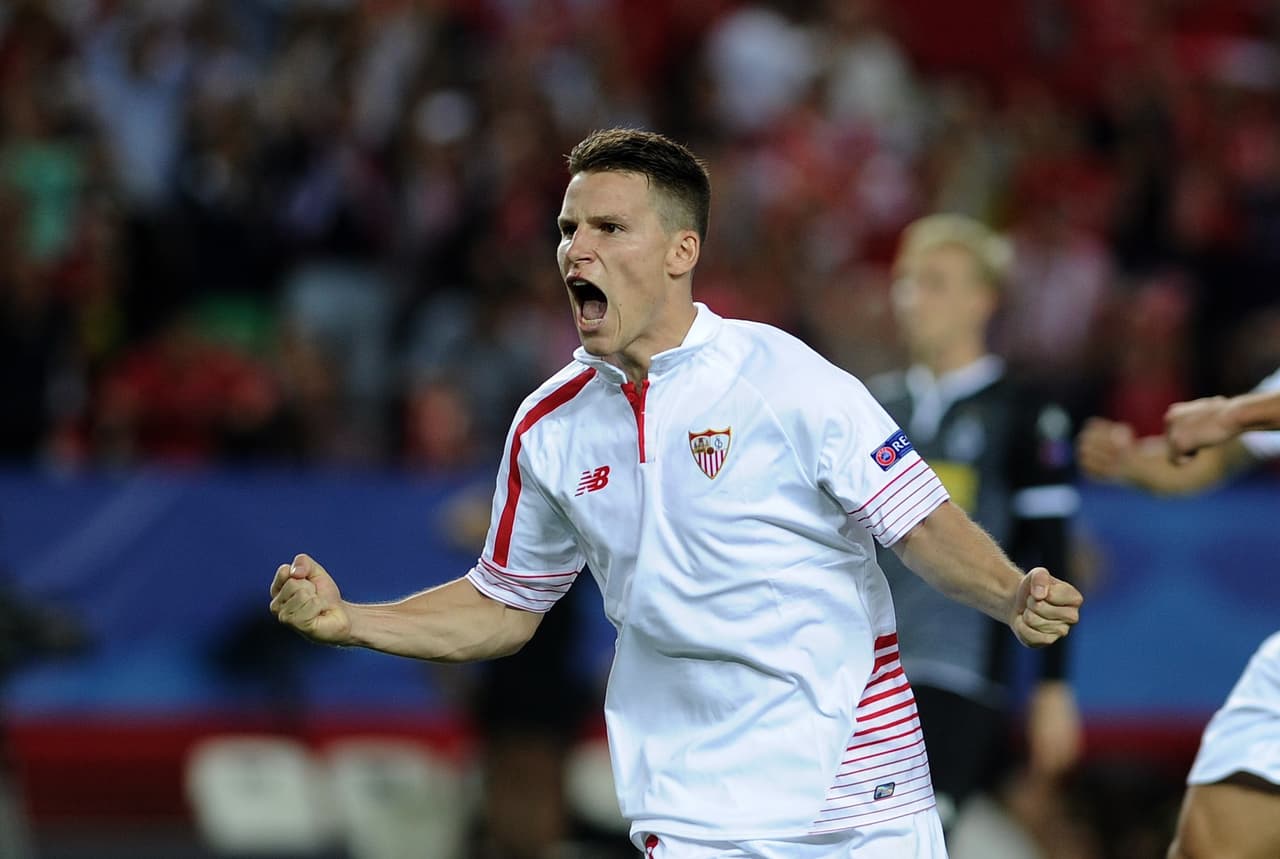 Kevin Gameiro anotó los dos goles del Sevilla.