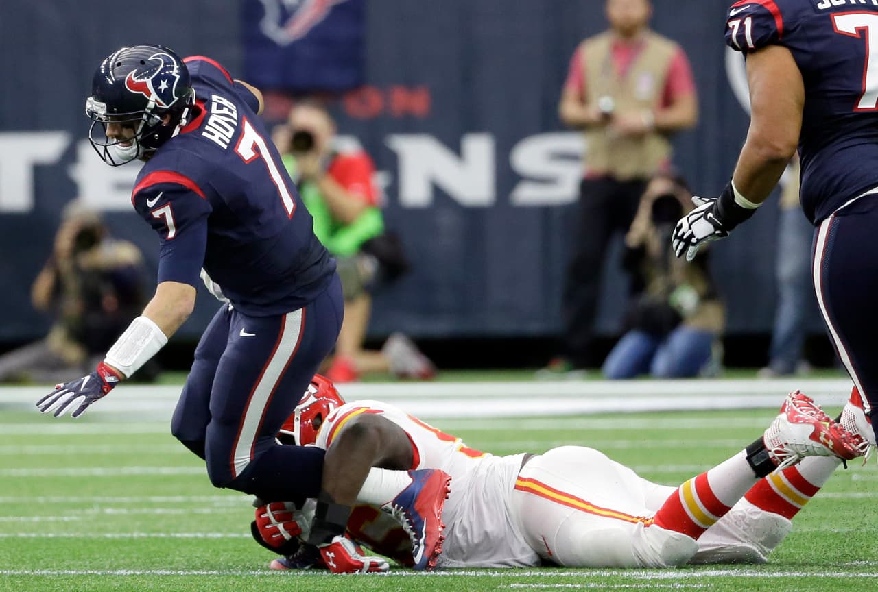 Kansas City Chiefs vencieron 30-0 a Houston Texans para avanzar a Playoffs Divisionales.
