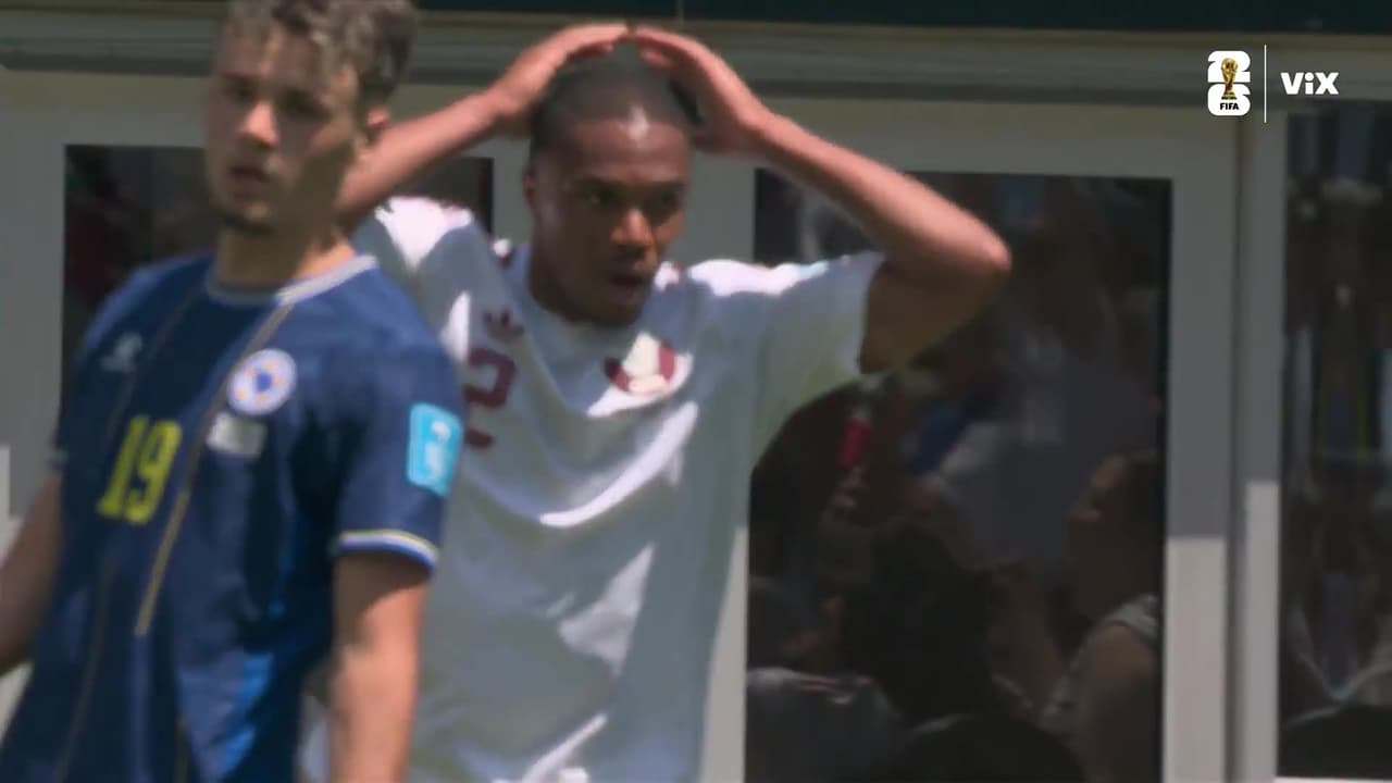 ¡El poste salva a Bosnia! Edmilson Junior estuvo a nada del empate