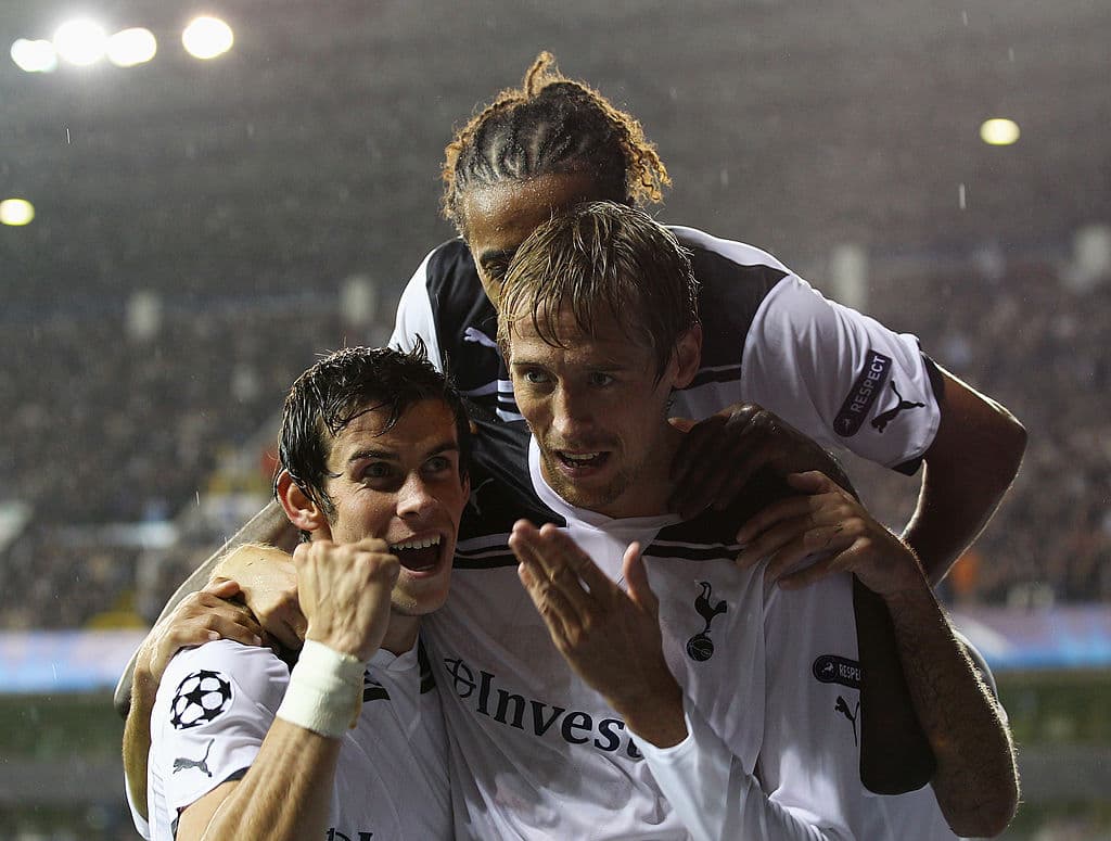En la temporada 2010-11, los Spurs llegaron a la Champions vía ronda de clasificación, venciendo al Young Boys por global de 6-3.