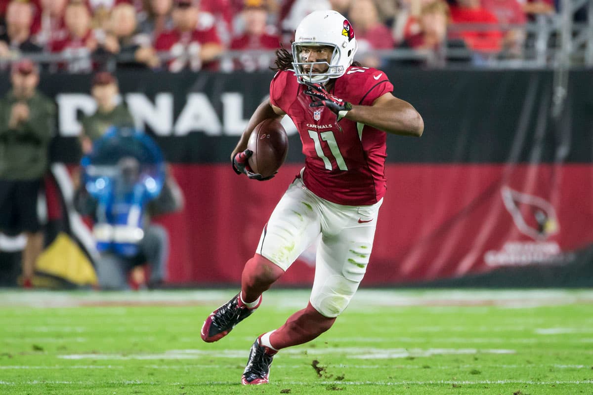 Larry Fitzgerald entrena con limitaciones pero jugará ante Vikings