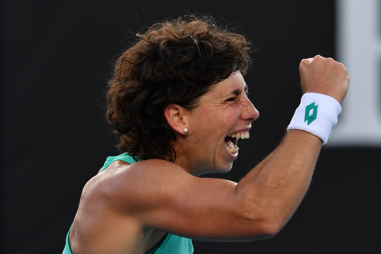 La española Carla Suárez remontó ante Kaia Kanepi (3-6, 6-1 y 6-3) y será rival de Kontaveit.